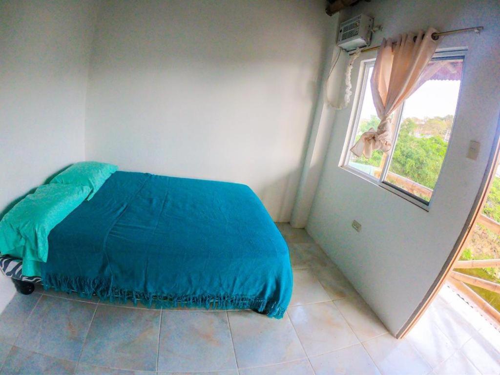 Iguana Beach House Pansiyon Montañita Dış mekan fotoğraf